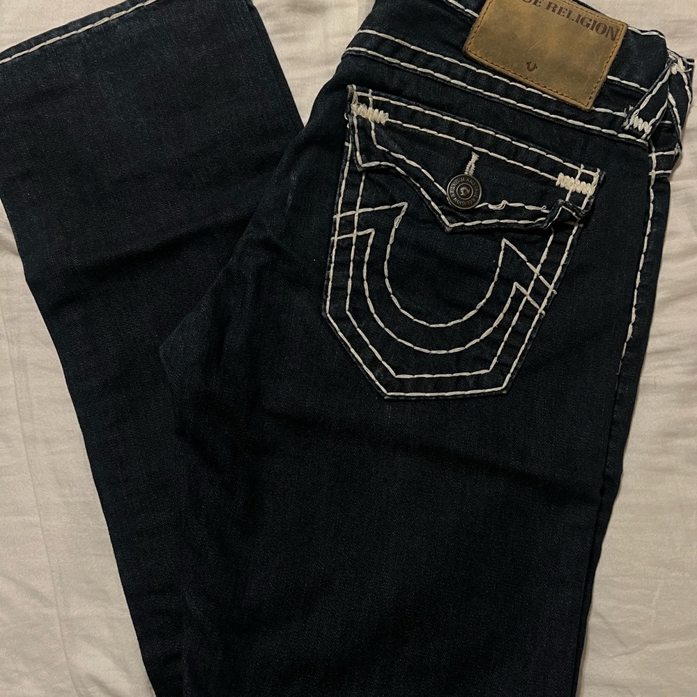 True Religion Dark wash Jeans with White Stitching Sz 31